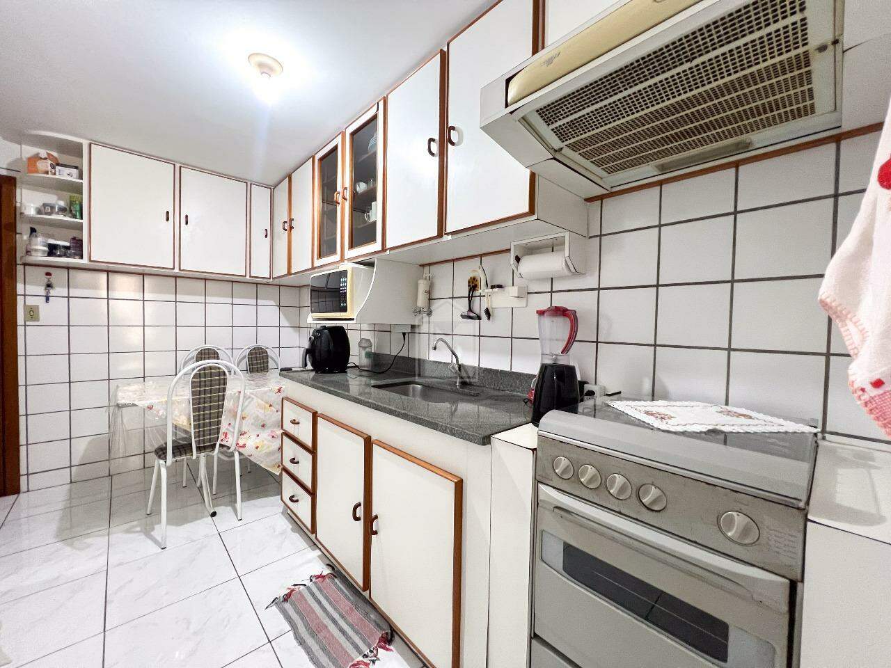 Apartamento à venda com 3 quartos, 90m² - Foto 12