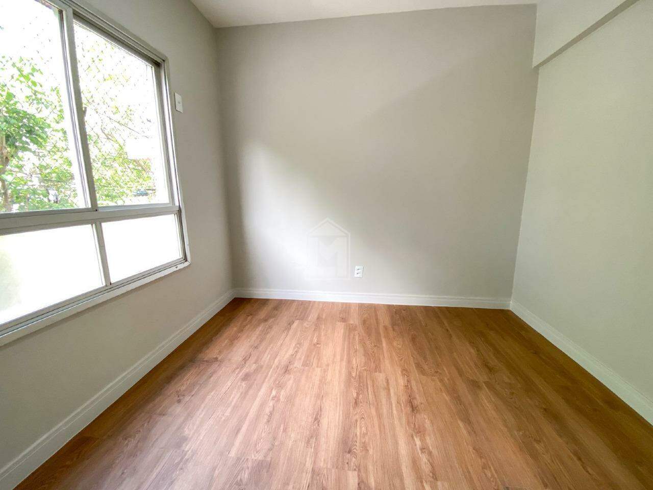 Apartamento à venda com 3 quartos, 115m² - Foto 14