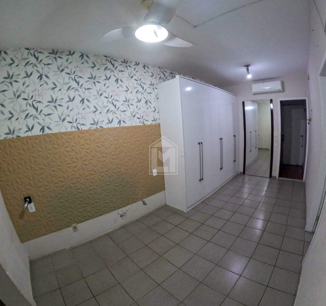 Casa para alugar com 3 quartos, 260m² - Foto 14