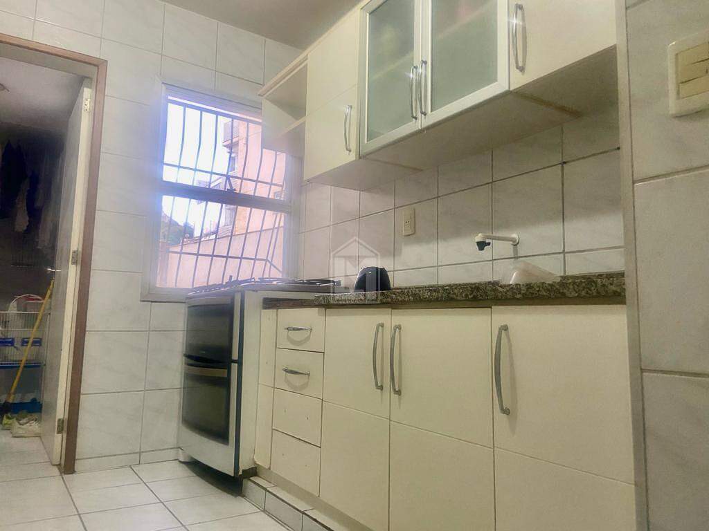 Apartamento à venda com 3 quartos, 115m² - Foto 8