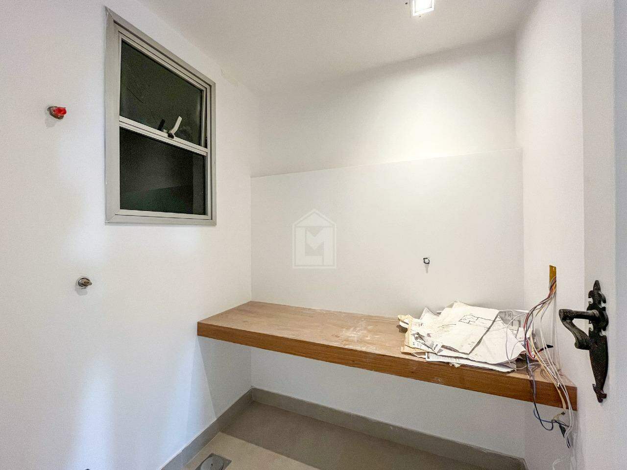 Apartamento à venda com 4 quartos, 260m² - Foto 29