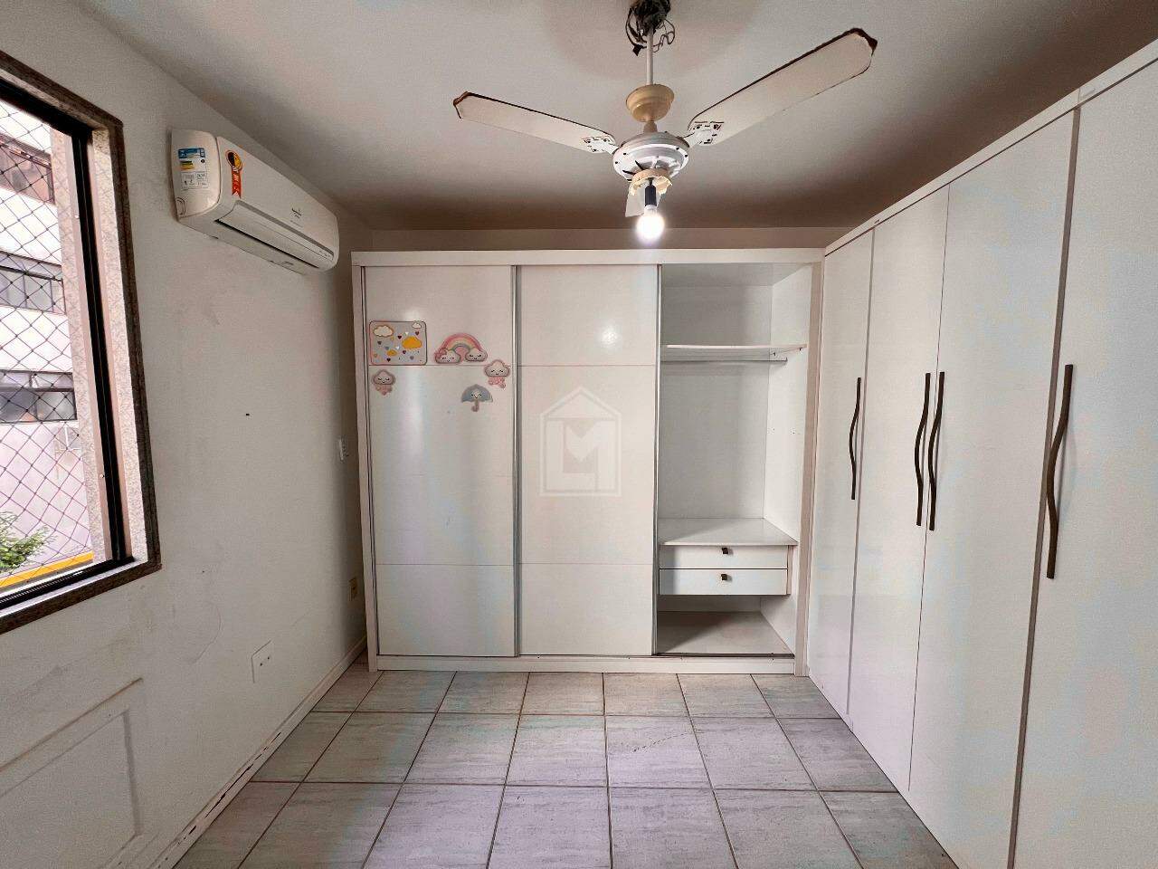 Apartamento para alugar com 3 quartos, 100m² - Foto 9