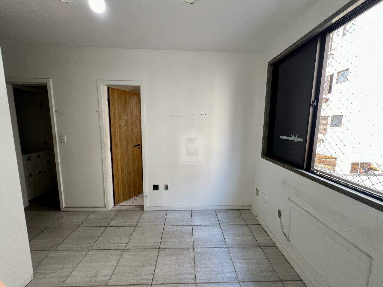 Apartamento para alugar com 3 quartos, 100m² - Foto 10