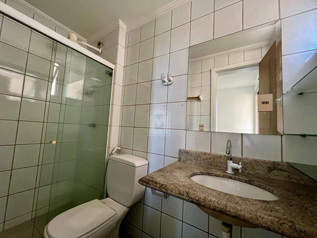 Apartamento para alugar com 3 quartos, 100m² - Foto 11