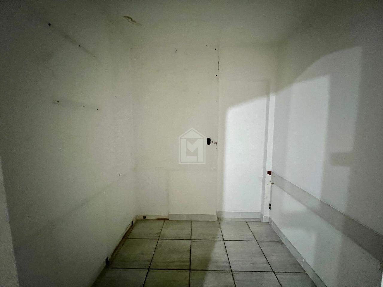 Apartamento para alugar com 3 quartos, 100m² - Foto 6