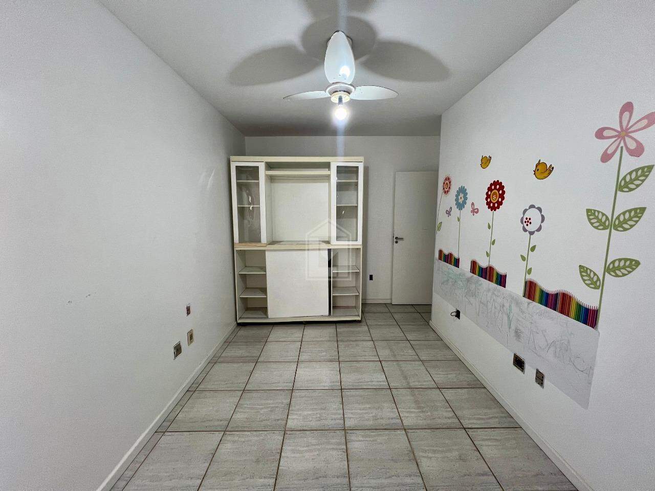 Apartamento para alugar com 3 quartos, 100m² - Foto 13