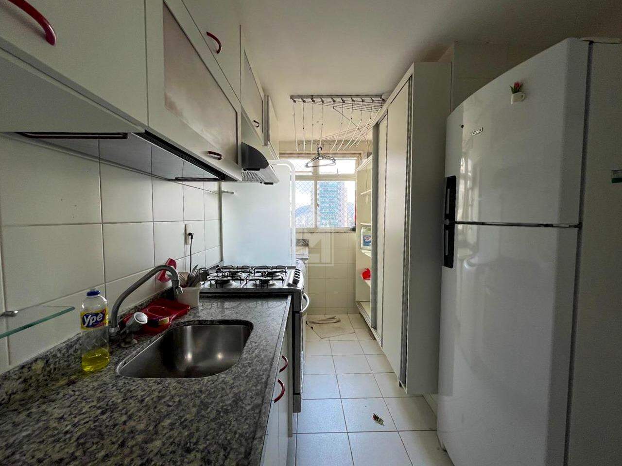 Apartamento à venda com 3 quartos, 86m² - Foto 8