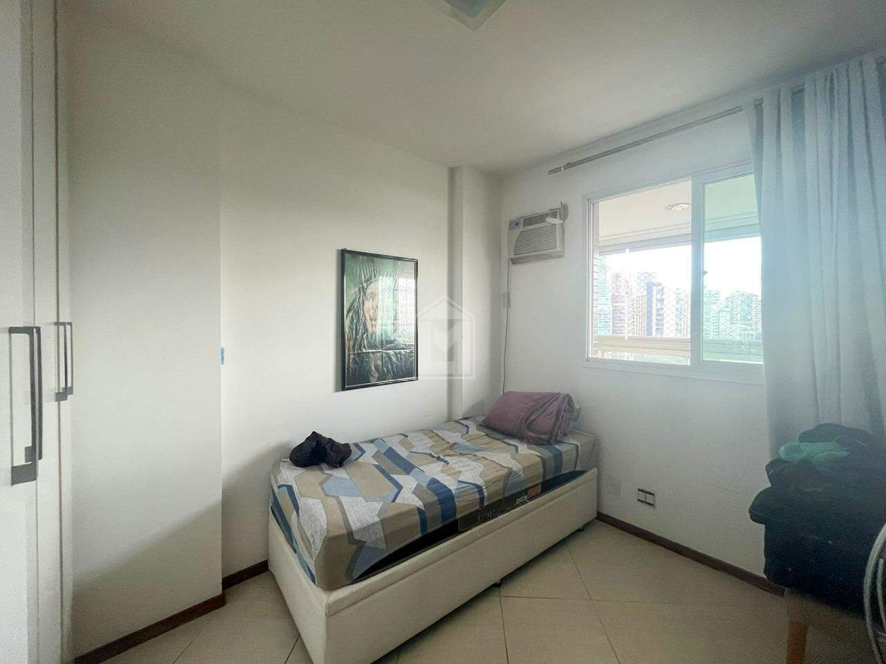 Apartamento à venda com 4 quartos, 140m² - Foto 14