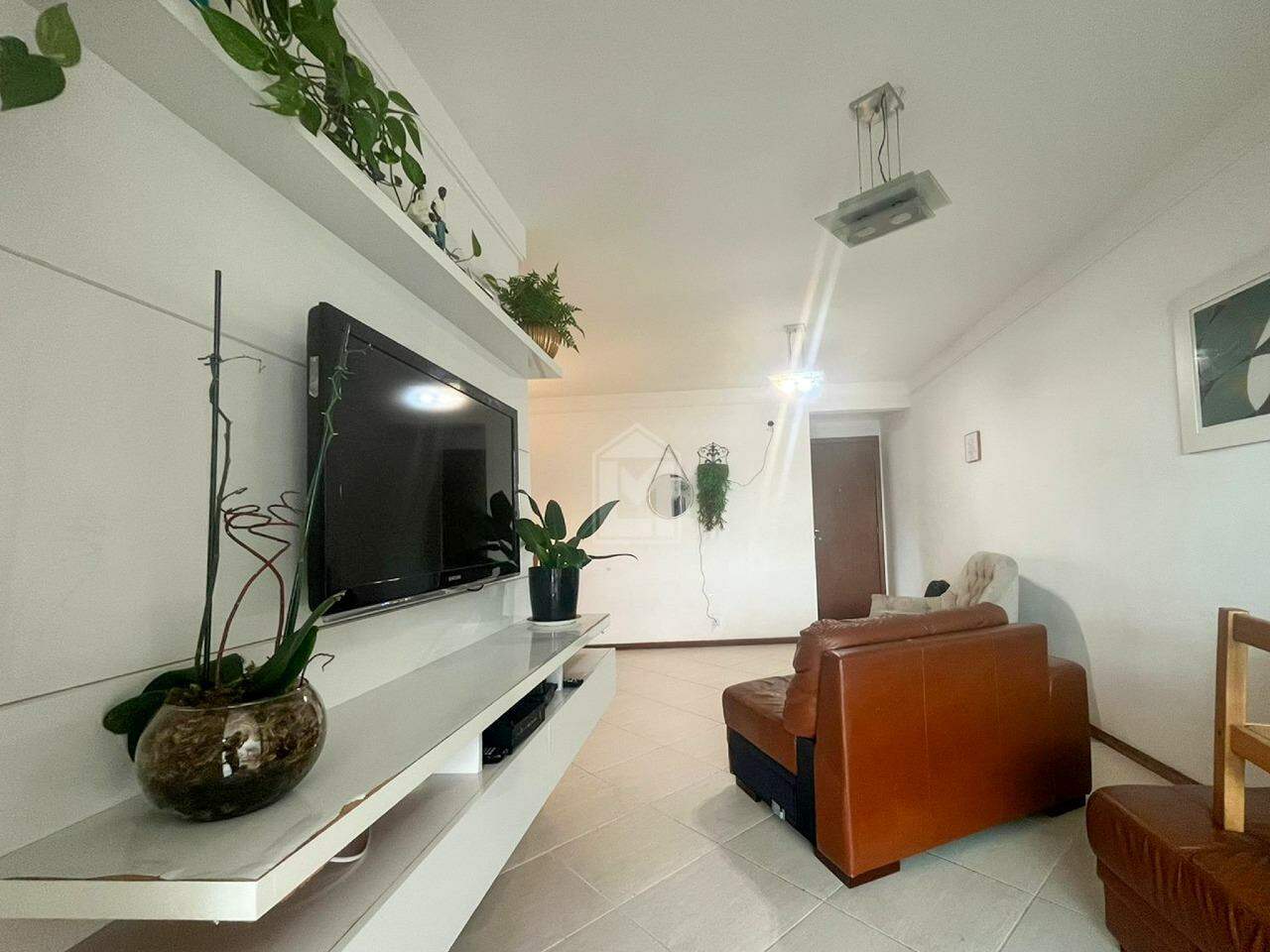 Apartamento à venda com 4 quartos, 140m² - Foto 9