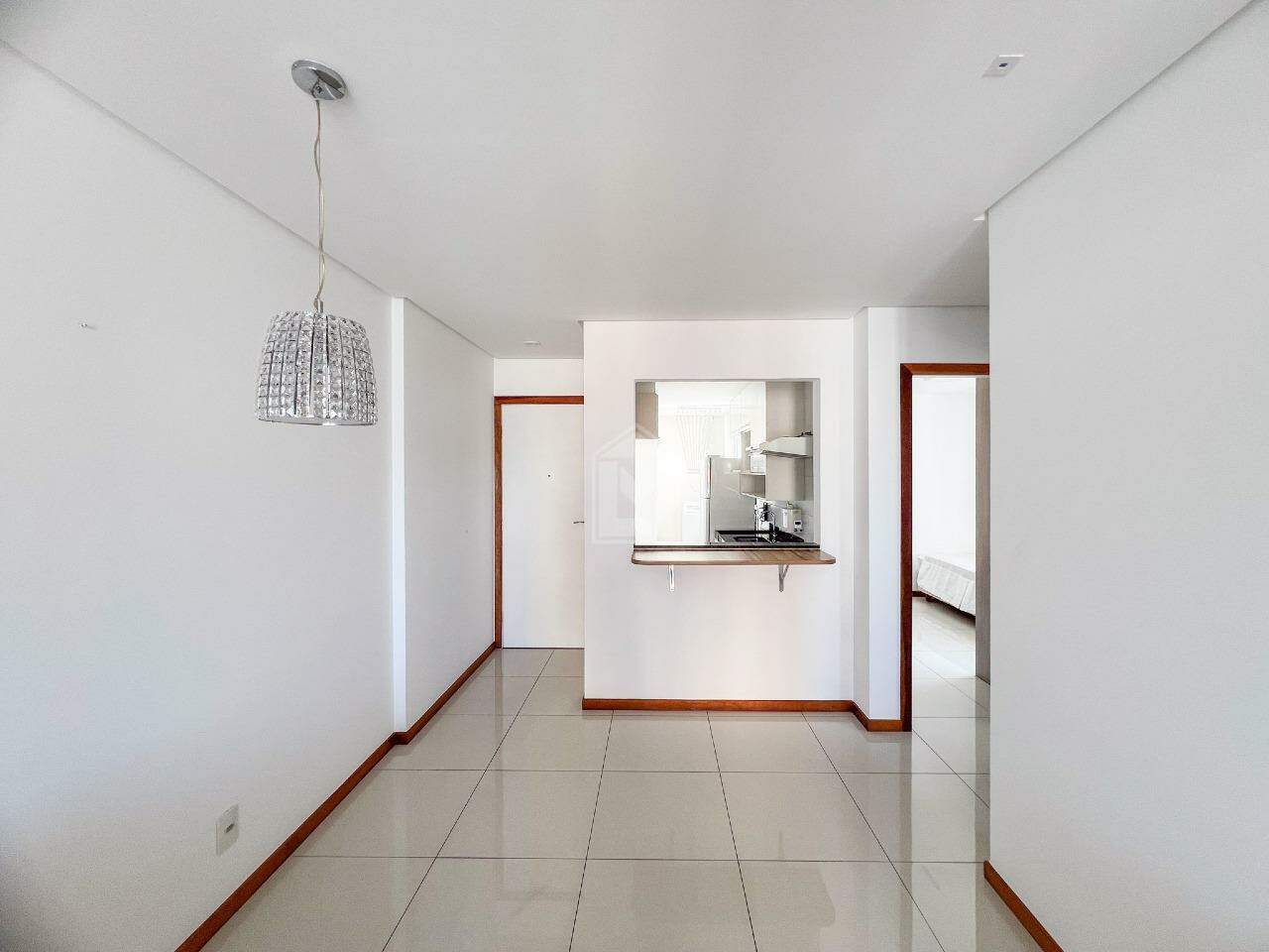 Apartamento à venda com 2 quartos, 60m² - Foto 5