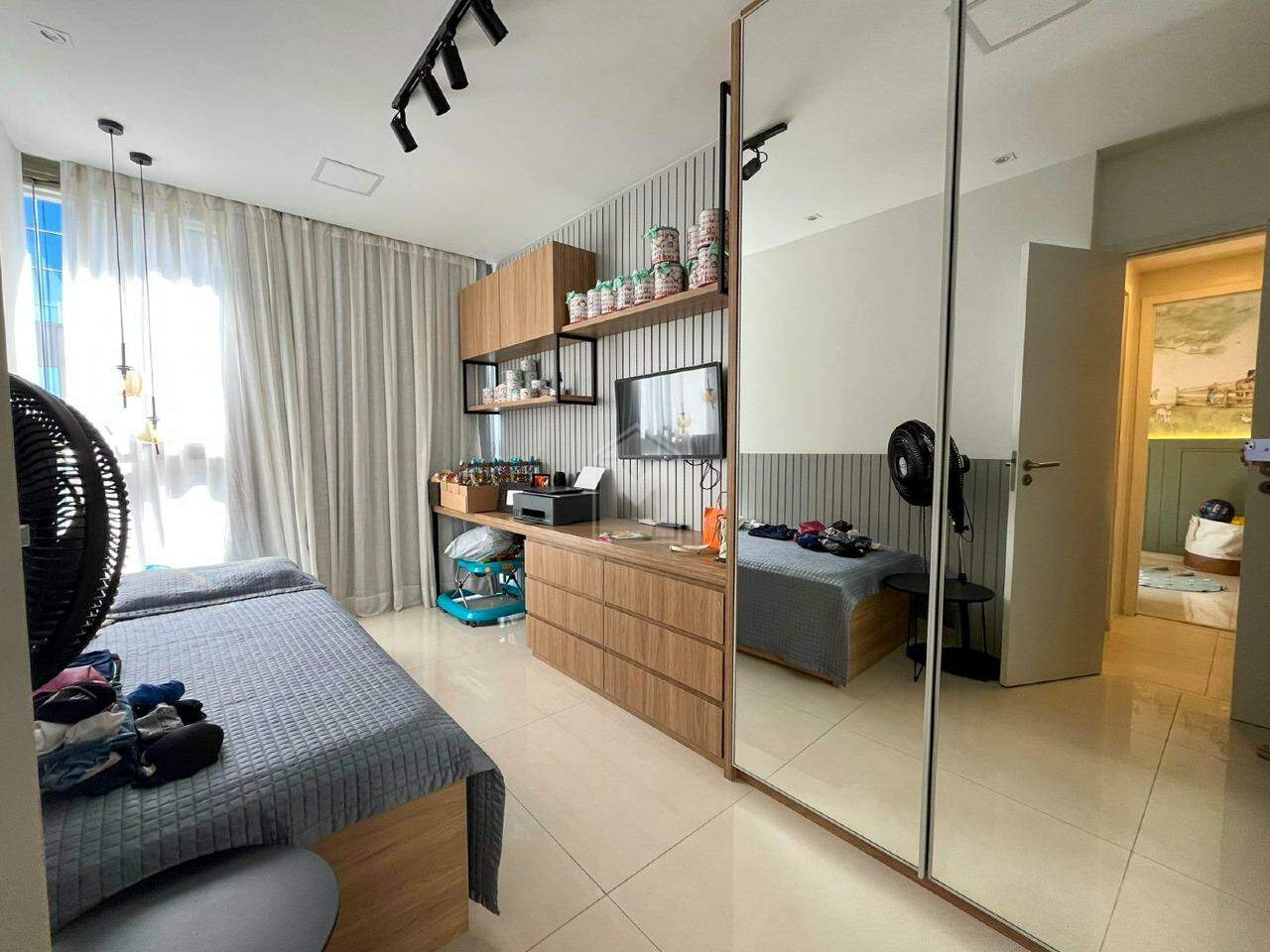 Apartamento à venda com 3 quartos, 108m² - Foto 13