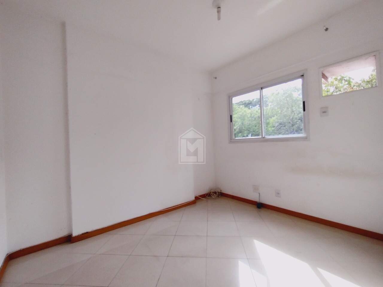 Apartamento à venda com 2 quartos, 63m² - Foto 10