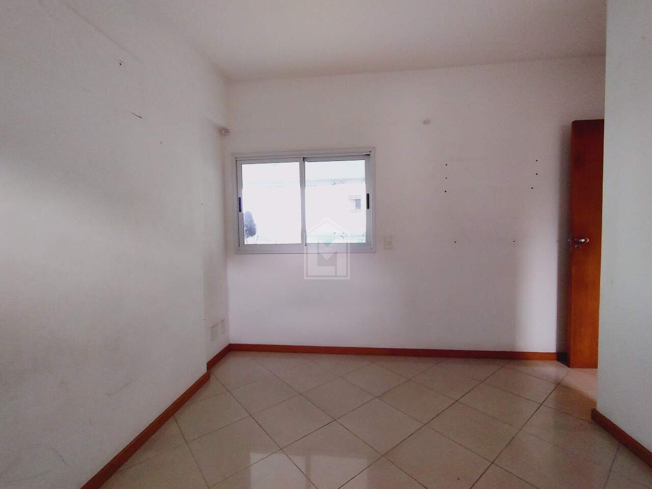 Apartamento à venda com 2 quartos, 63m² - Foto 13