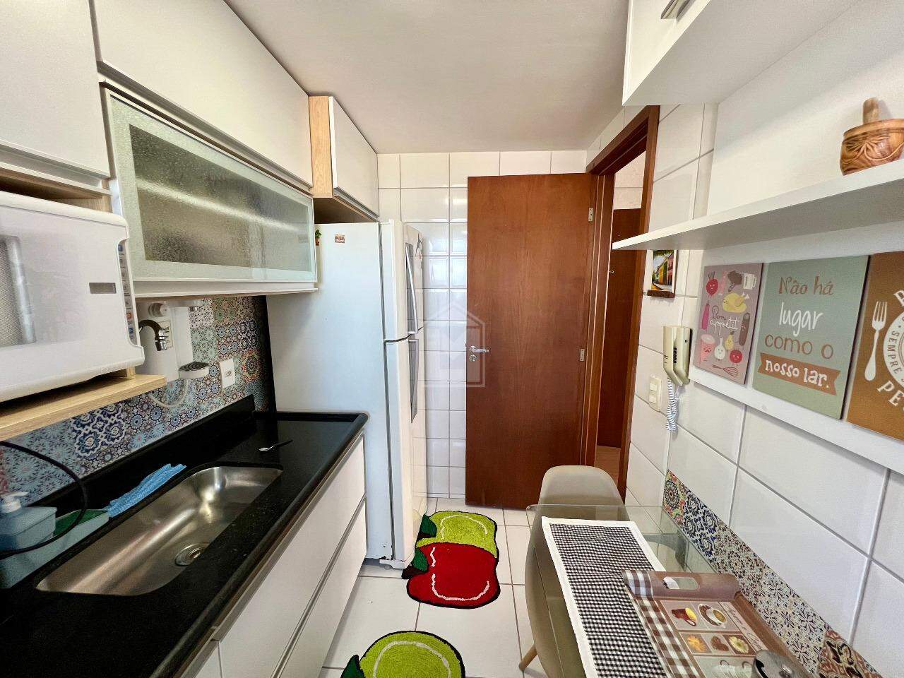 Apartamento à venda com 2 quartos, 64m² - Foto 9