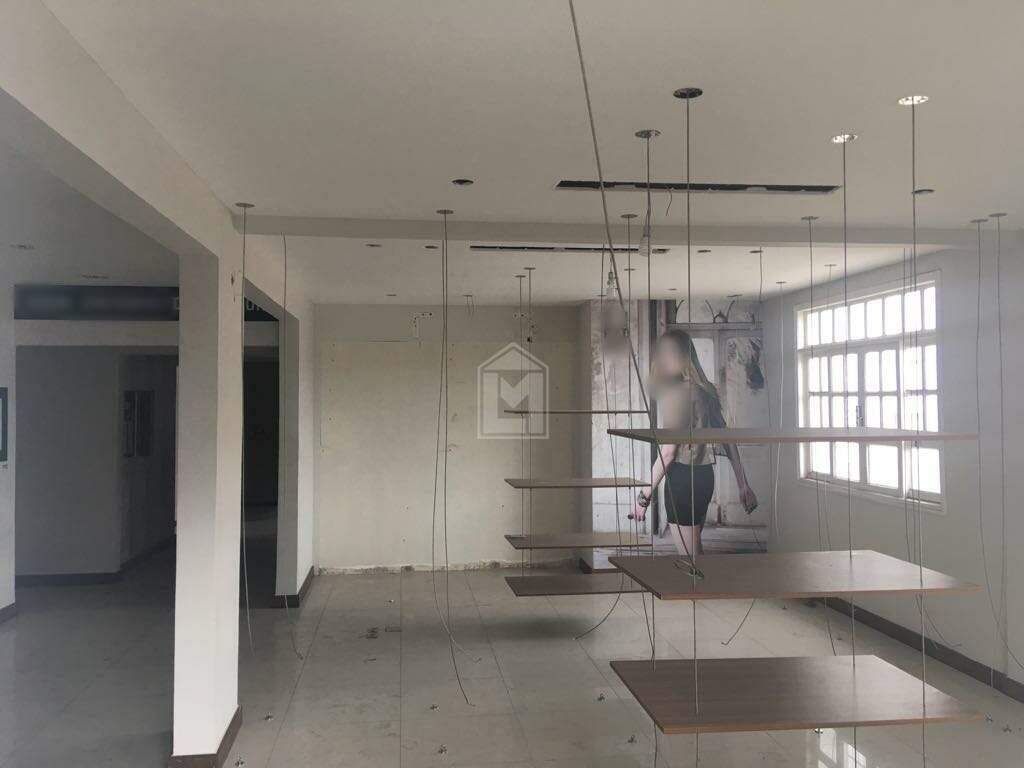 Casa para alugar com 10 quartos, 460m² - Foto 16