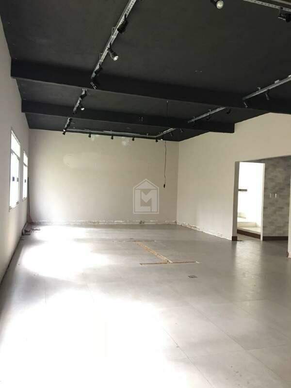 Casa para alugar com 10 quartos, 460m² - Foto 23