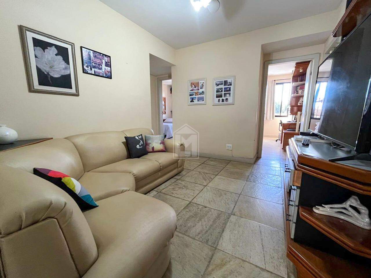 Apartamento à venda com 3 quartos, 225m² - Foto 14