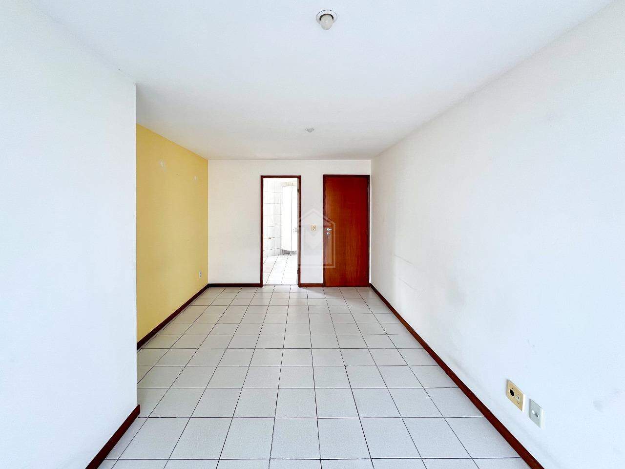 Apartamento para alugar com 3 quartos, 90m² - Foto 3