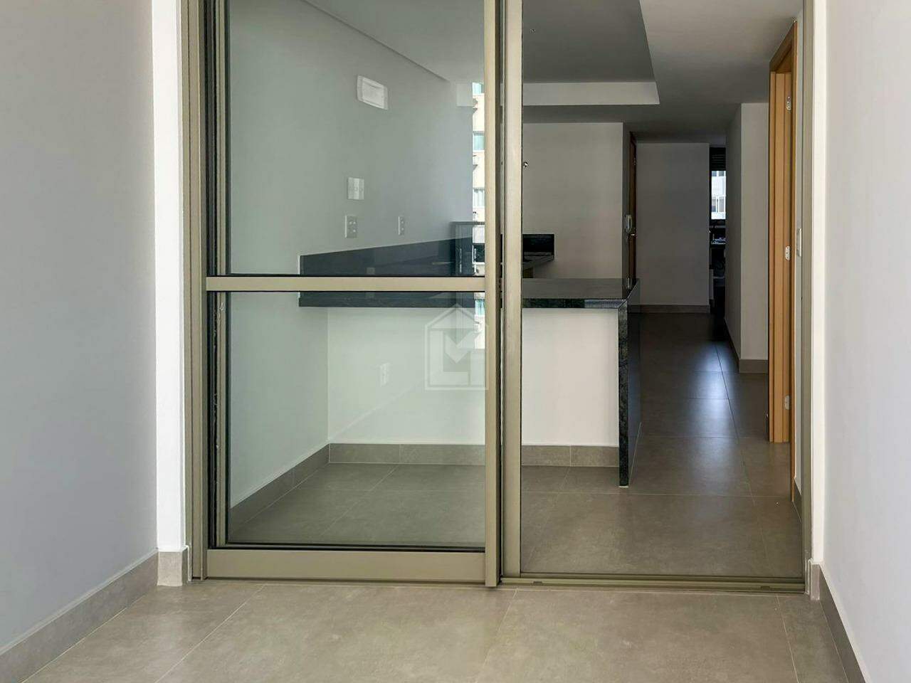 Apartamento à venda com 4 quartos, 171m² - Foto 8