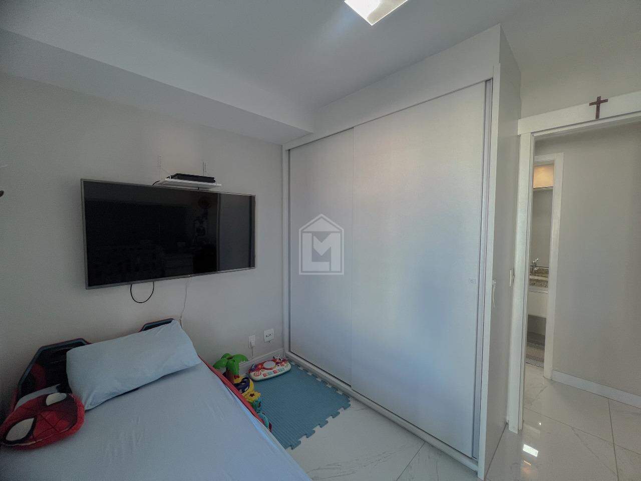 Apartamento à venda com 2 quartos, 75m² - Foto 16