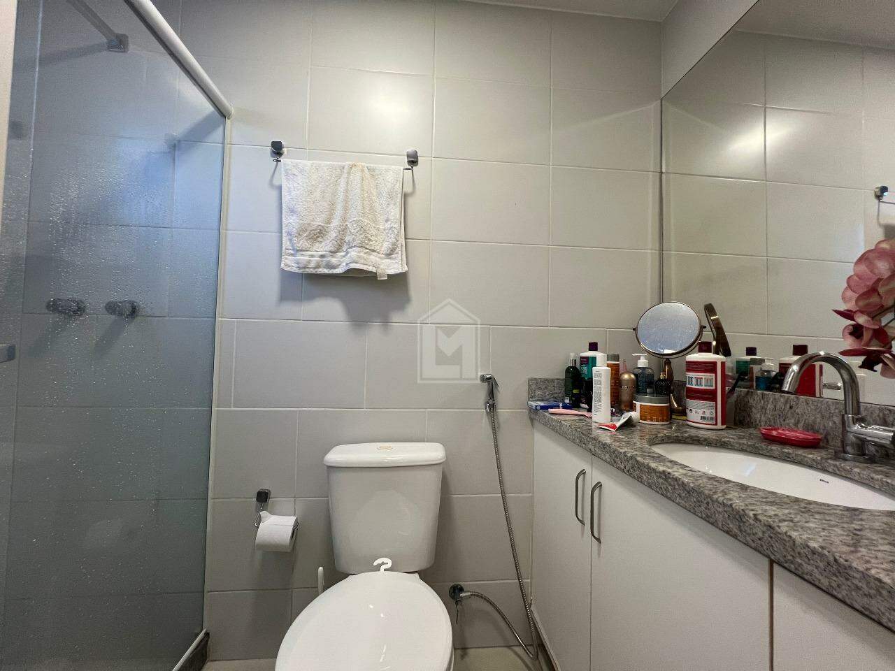 Apartamento à venda com 2 quartos, 77m² - Foto 7