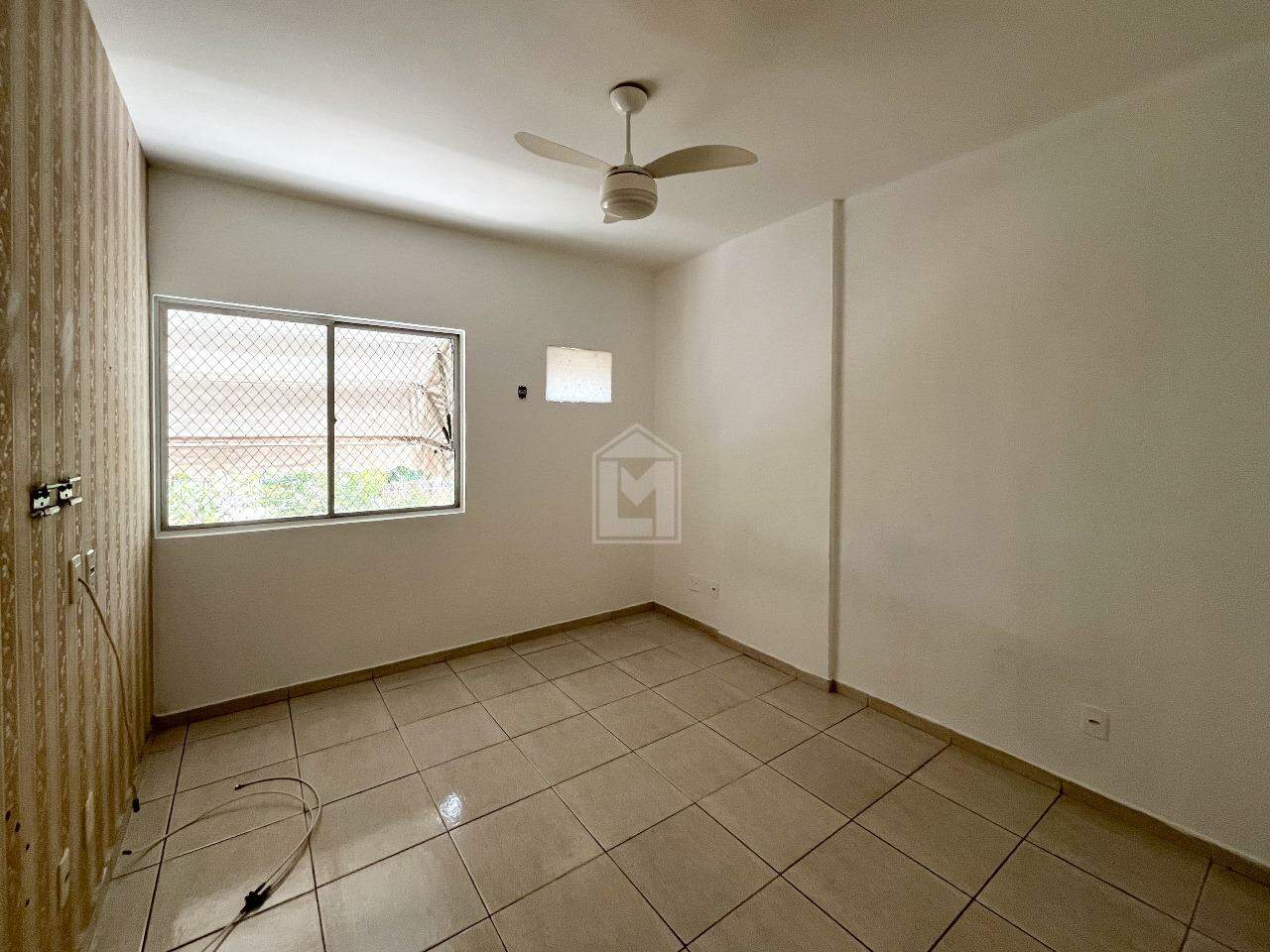 Apartamento para alugar com 2 quartos, 65m² - Foto 10