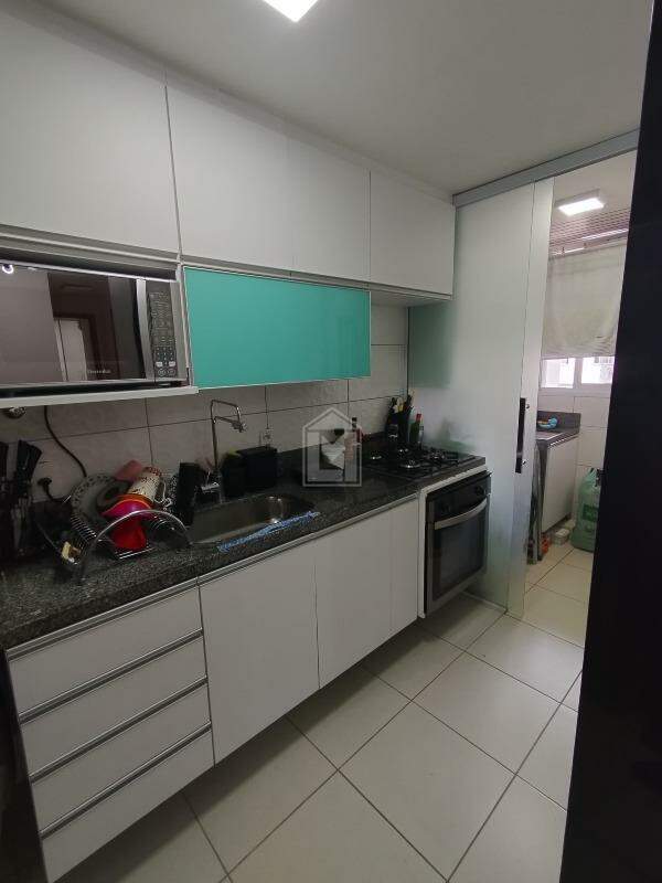 Apartamento à venda com 2 quartos, 56m² - Foto 6