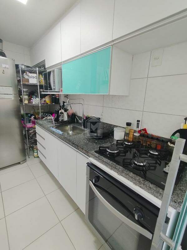 Apartamento à venda com 2 quartos, 56m² - Foto 5