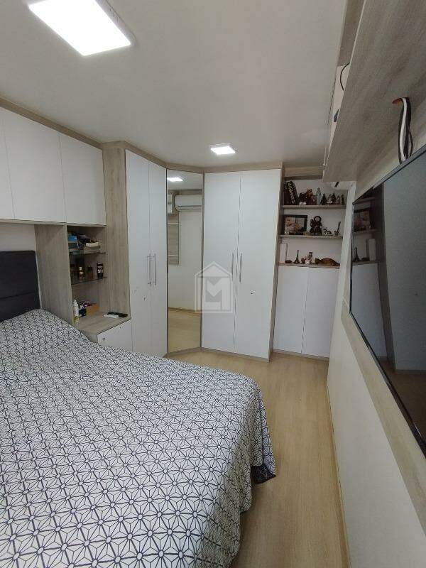 Apartamento à venda com 2 quartos, 56m² - Foto 9