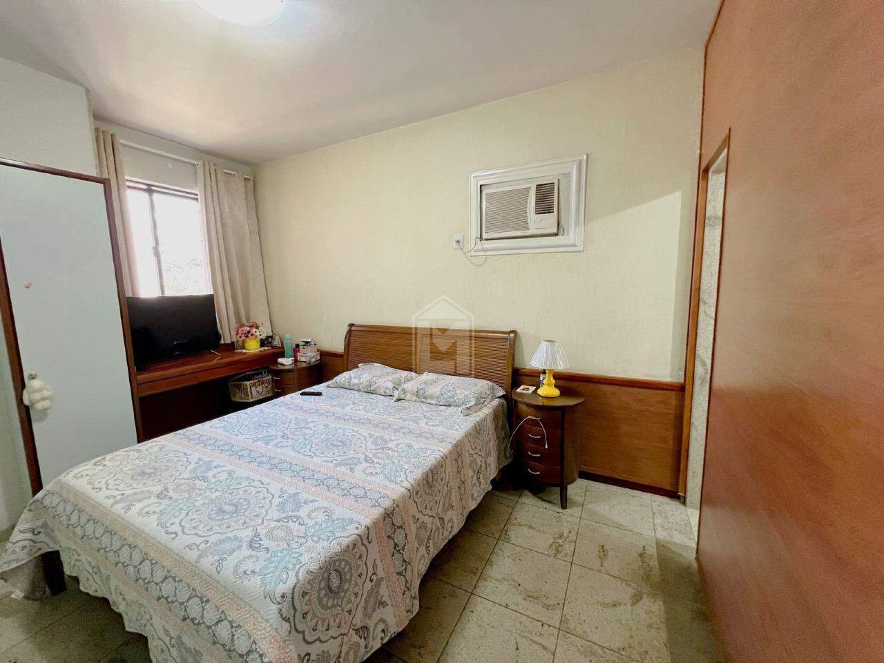 Apartamento à venda com 4 quartos, 150m² - Foto 12