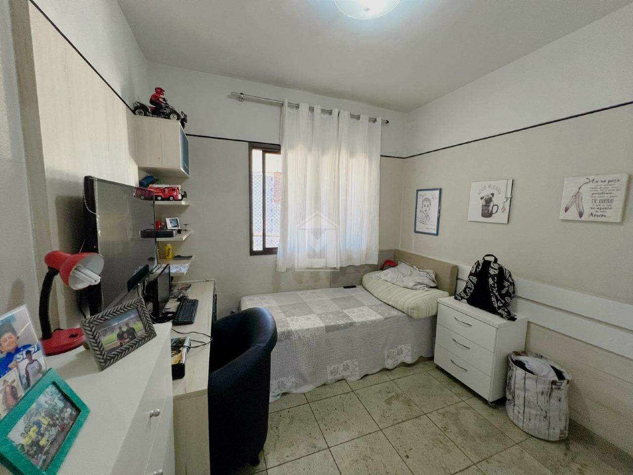 Apartamento à venda com 4 quartos, 150m² - Foto 16