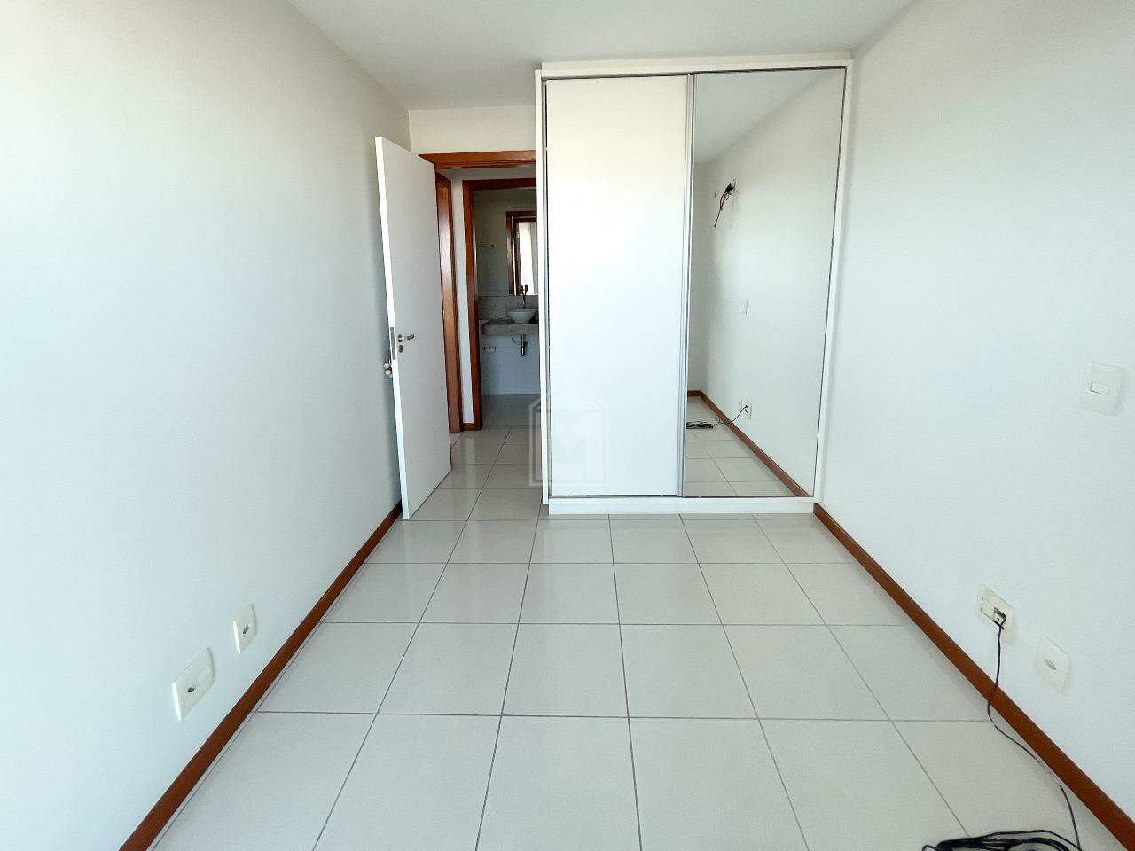 Apartamento à venda com 2 quartos, 68m² - Foto 12