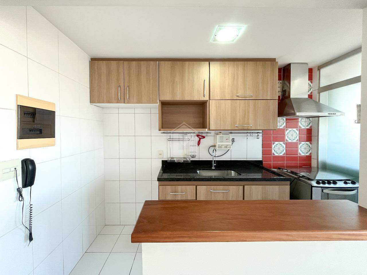 Apartamento à venda com 2 quartos, 68m² - Foto 7