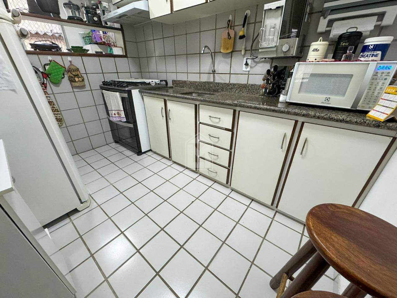 Apartamento à venda com 3 quartos, 75m² - Foto 14