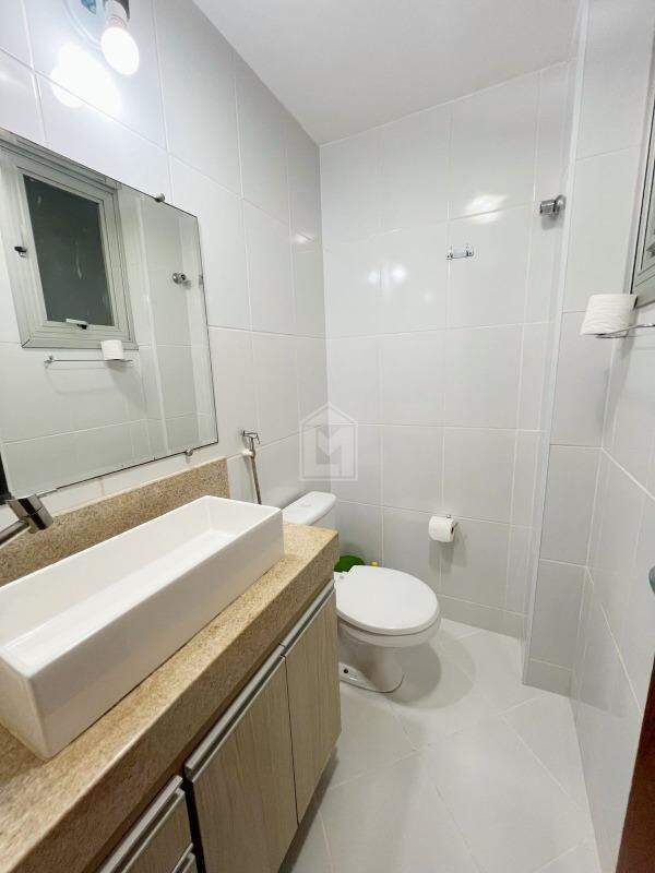 Apartamento à venda com 2 quartos, 75m² - Foto 6