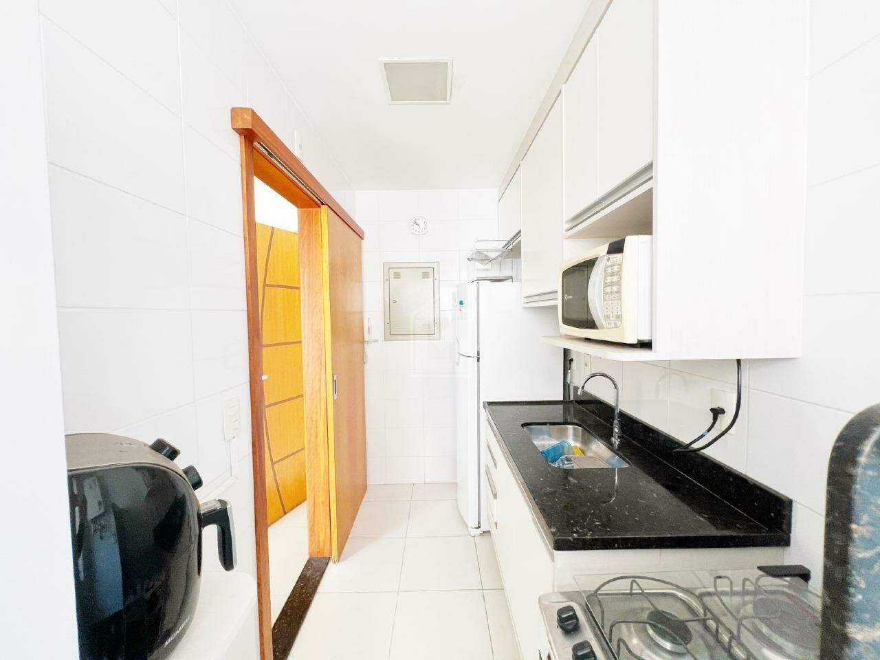 Apartamento à venda com 2 quartos, 67m² - Foto 8