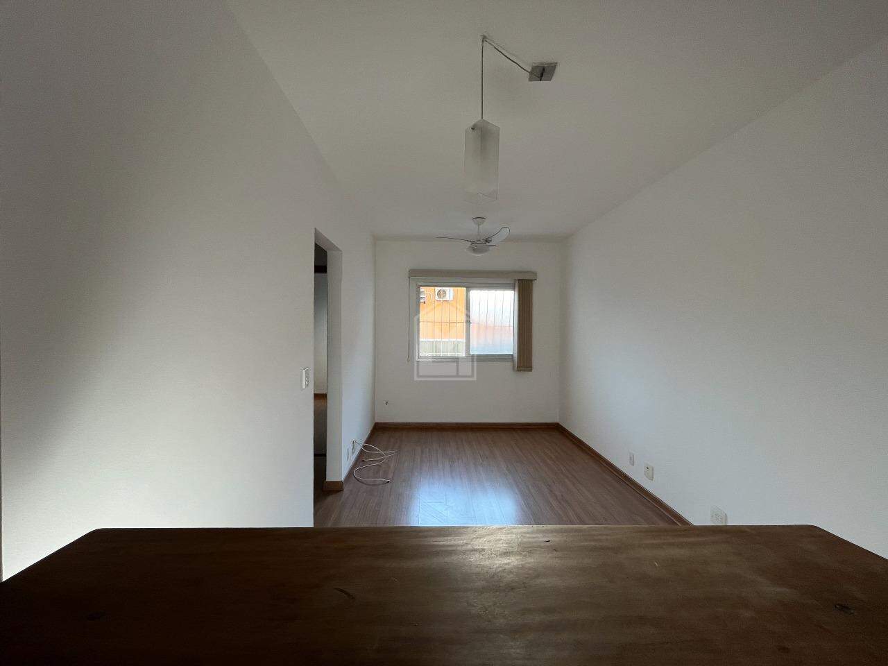 Apartamento para alugar com 2 quartos, 70m² - Foto 3