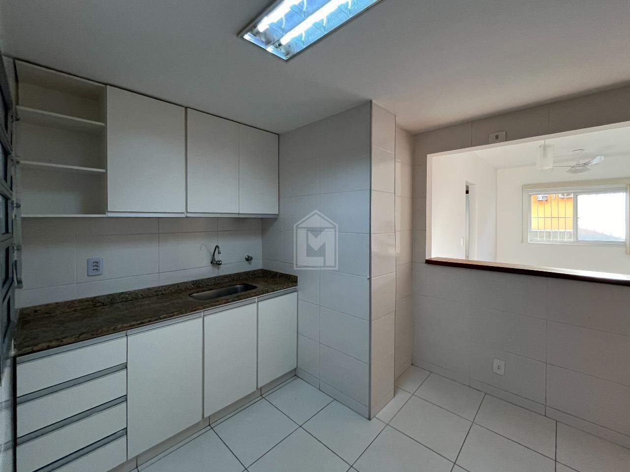 Apartamento para alugar com 2 quartos, 70m² - Foto 11