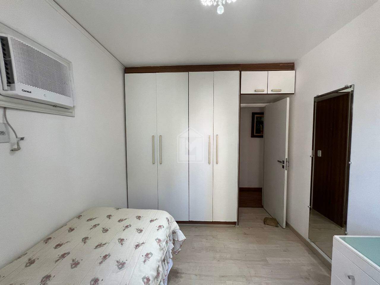 Apartamento para alugar com 3 quartos, 115m² - Foto 14