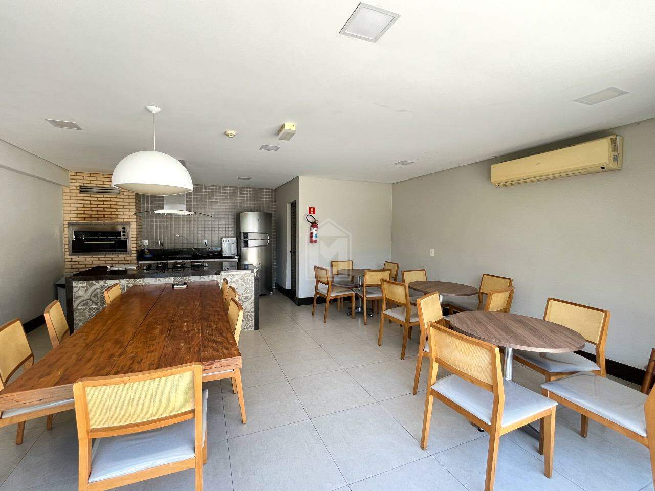 Apartamento à venda com 2 quartos, 70m² - Foto 20