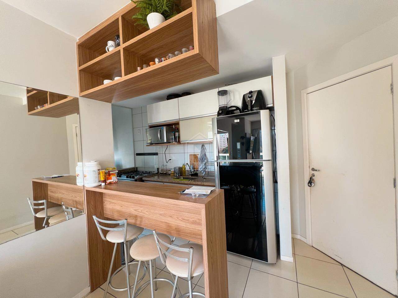 Apartamento à venda com 2 quartos, 60m² - Foto 8