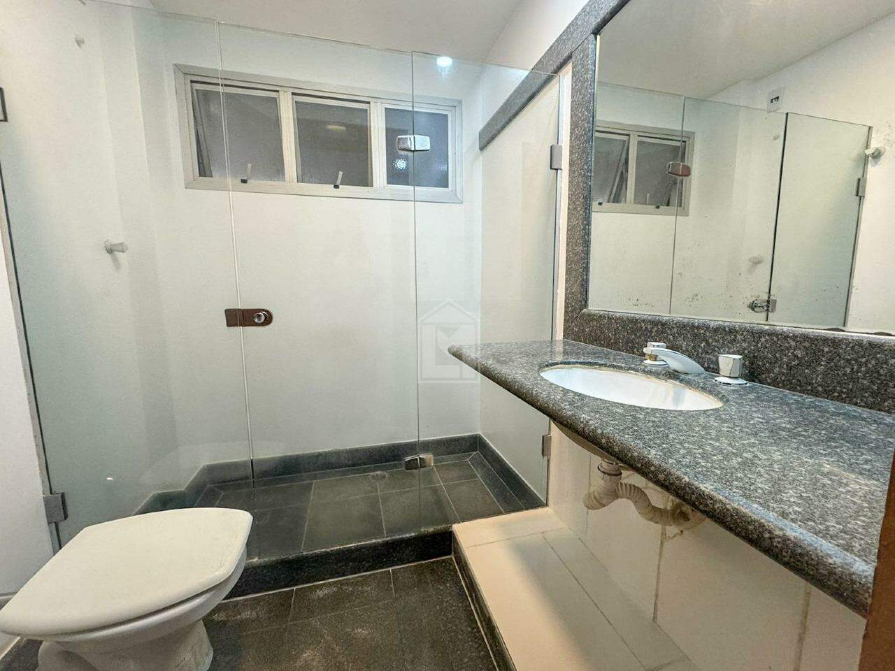 Apartamento à venda com 3 quartos, 130m² - Foto 13