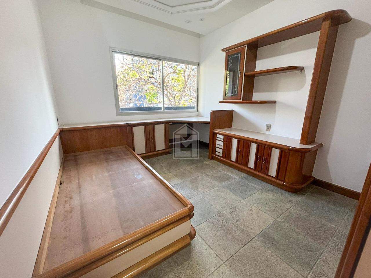 Apartamento à venda com 3 quartos, 130m² - Foto 6