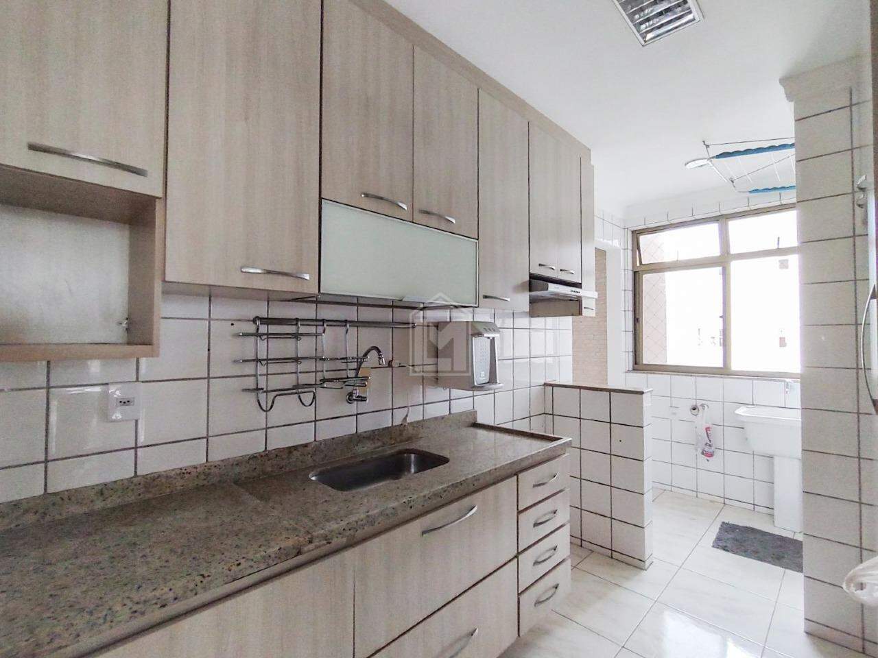 Apartamento para alugar com 3 quartos, 100m² - Foto 12