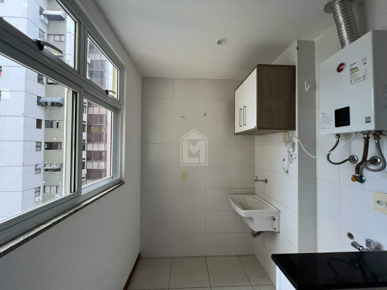 Apartamento para alugar com 2 quartos, 66m² - Foto 19