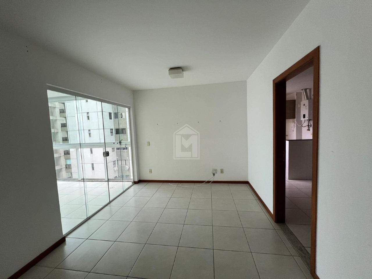 Apartamento para alugar com 2 quartos, 66m² - Foto 3