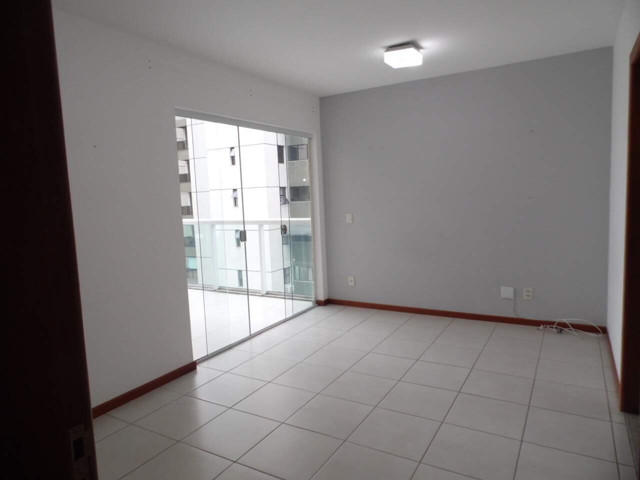 Apartamento para alugar com 2 quartos, 66m² - Foto 2