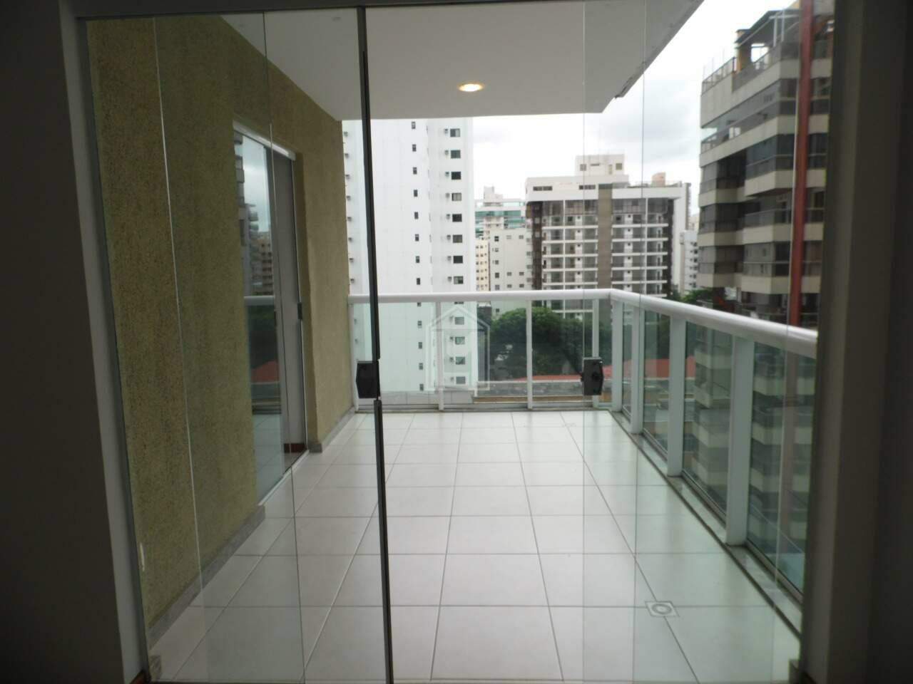 Apartamento para alugar com 2 quartos, 66m² - Foto 4