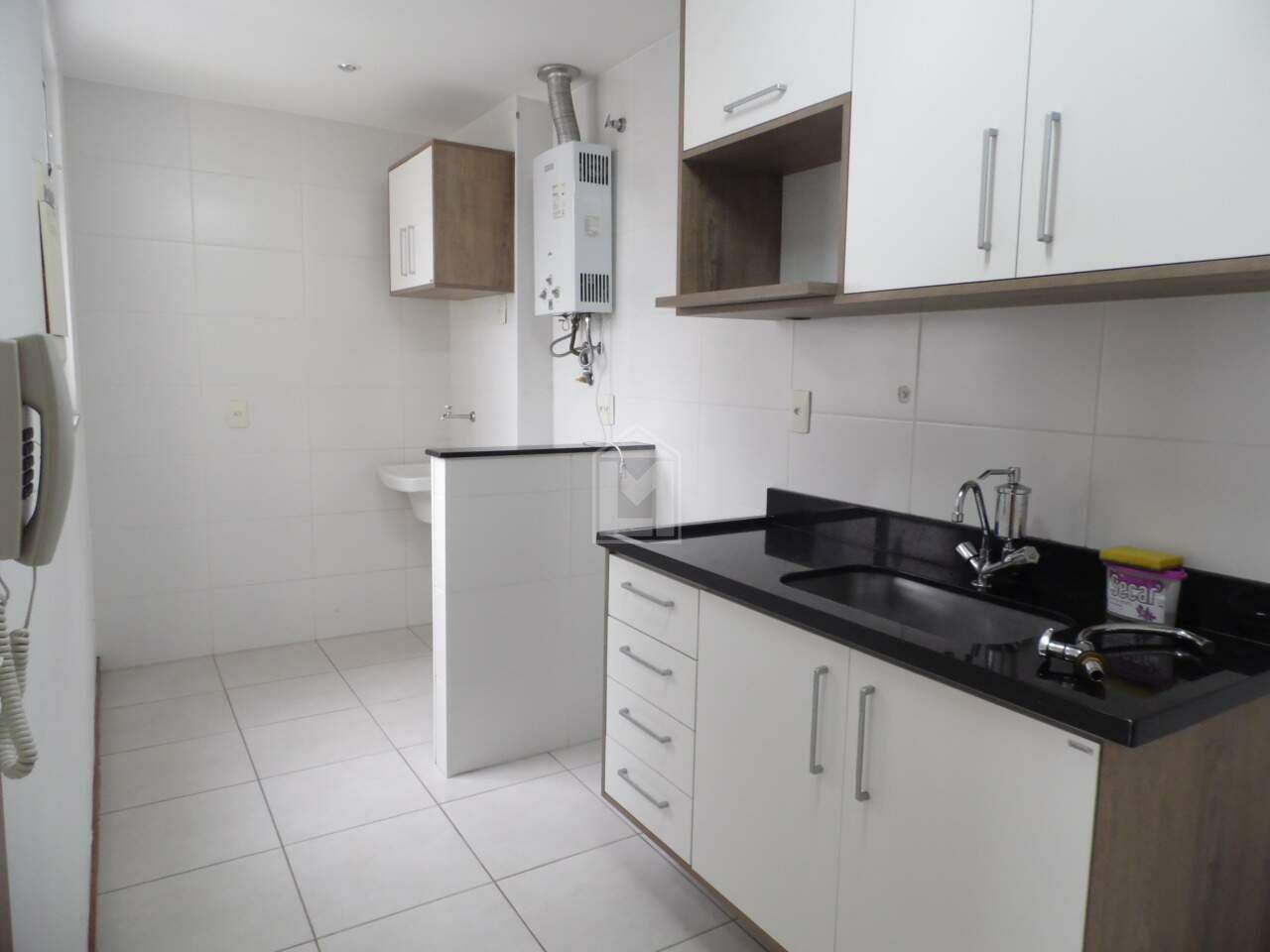 Apartamento para alugar com 2 quartos, 66m² - Foto 14