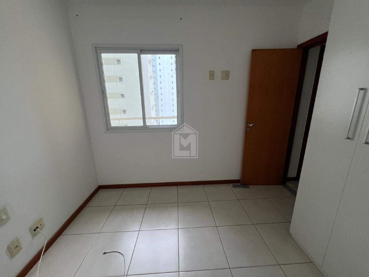 Apartamento para alugar com 2 quartos, 66m² - Foto 9